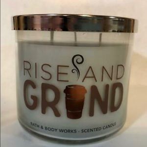 Coffee smelling candle